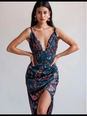 Averie Navy Midi Dress with Rust Floral Print S